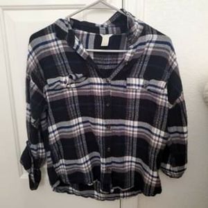 Plaid long-sleeved shirt
